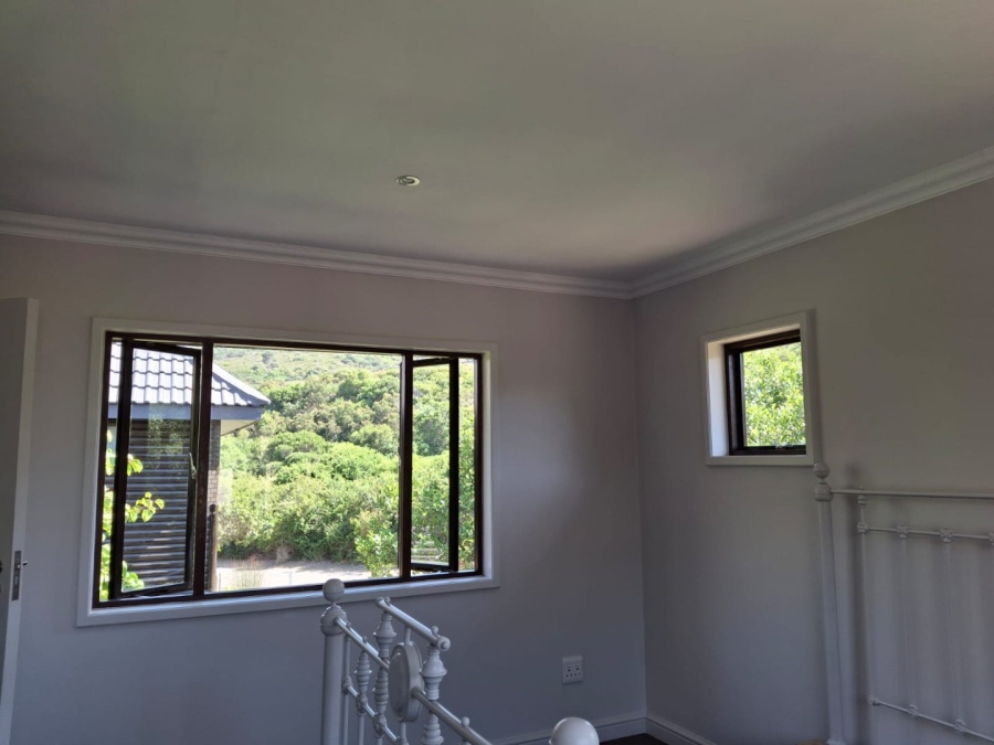 4 Bedroom Property for Sale in Dolphin Creek Golf Estate Western Cape